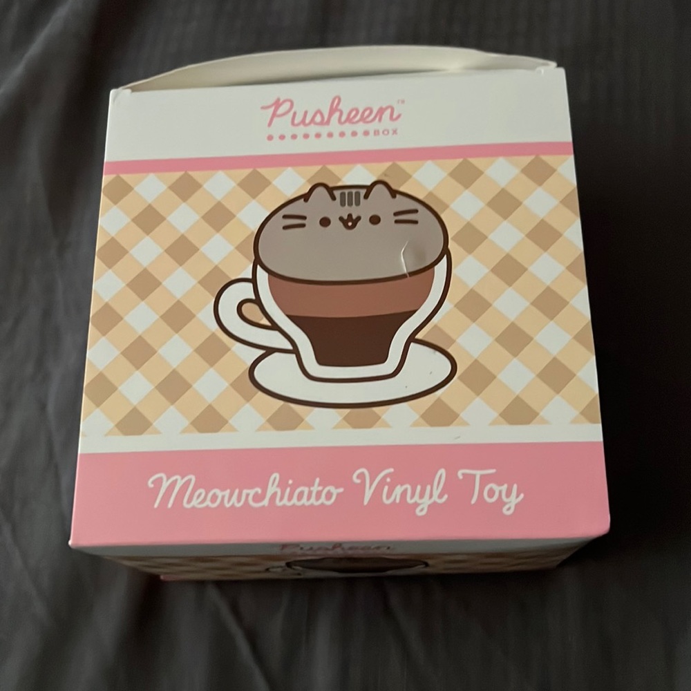 Pusheen Meowchiato Vinyl Toy